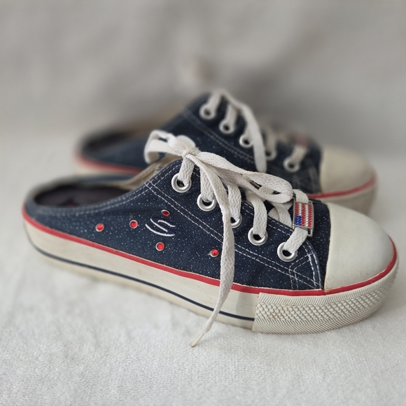 Shoes - Vintage Y2K Skechers Women’s Chunky Platform Slip On American Flag Sneakers Sz 8